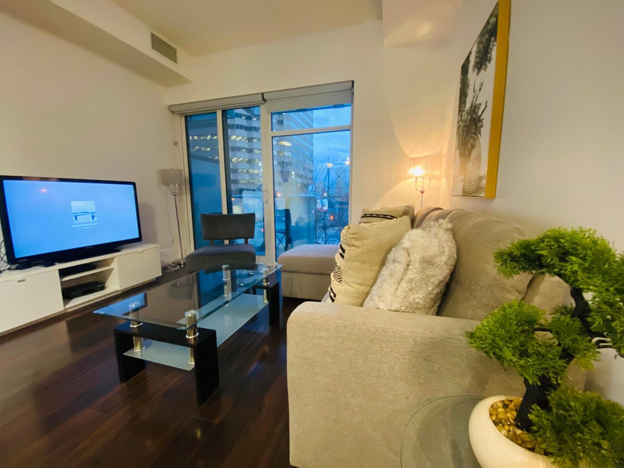 Rivetstays - The Atmos تورونتو المظهر الخارجي الصورة